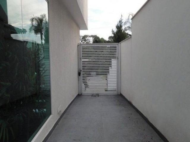 #2018 - Casa para Venda em Carapicuíba - SP