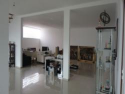 #2016 - Casa para Venda em Carapicuíba - SP