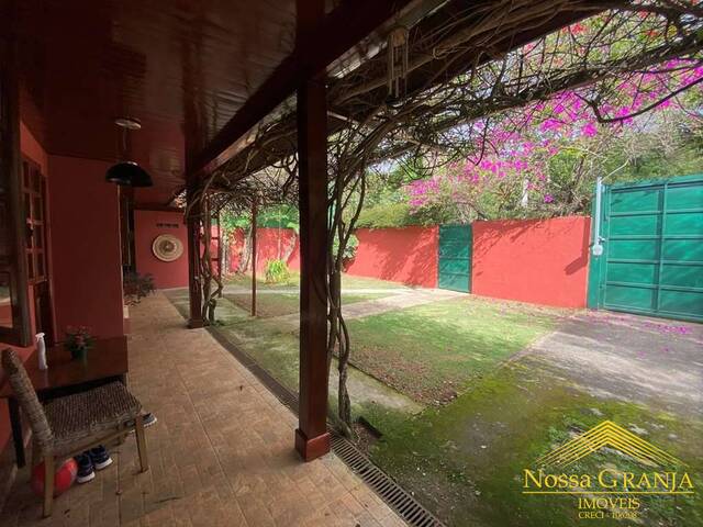 #815 - Casa para Venda em Carapicuíba - SP