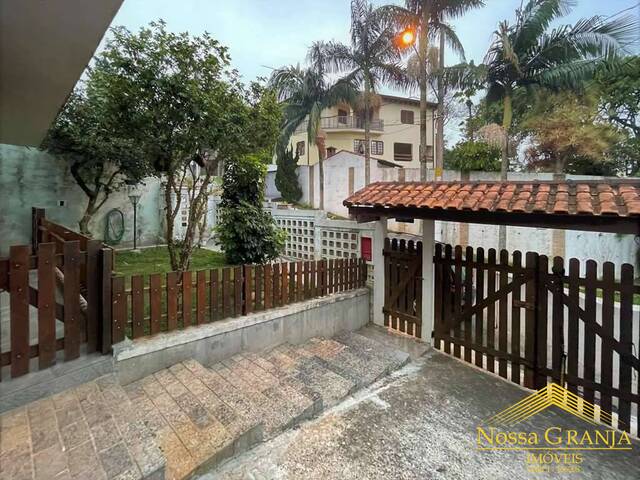 #860 - Casa para Venda em Cotia - SP