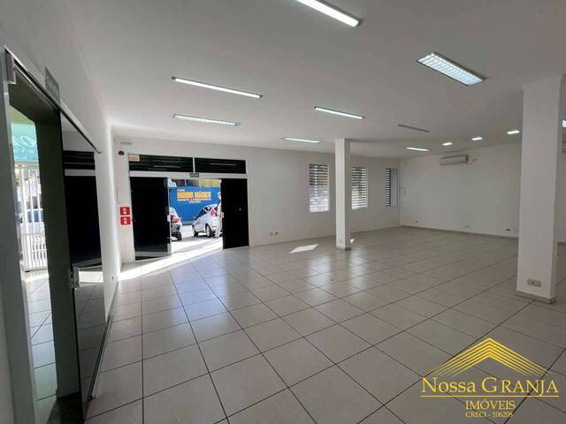 Sala para Venda em Cotia - 4