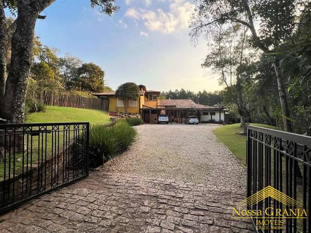 #943 - Casa para Venda em Cotia - SP