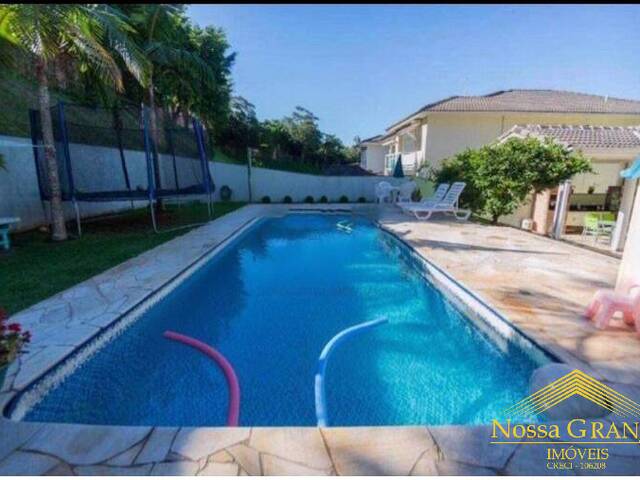 #682 - Casa para Venda em Cotia - SP