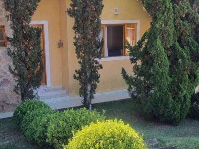 #1003 - Casa para Venda em Carapicuíba - SP