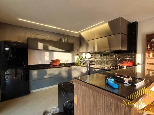 #1513 - Casa para Venda em Carapicuíba - SP