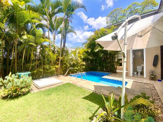 #2012 - Casa para Venda em Carapicuíba - SP