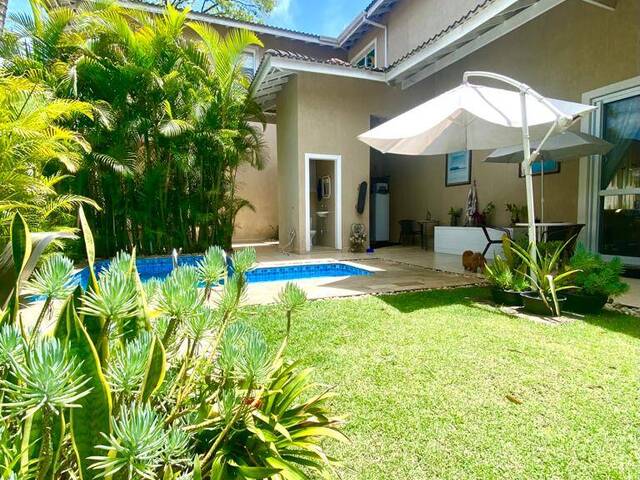 #2012 - Casa para Venda em Carapicuíba - SP