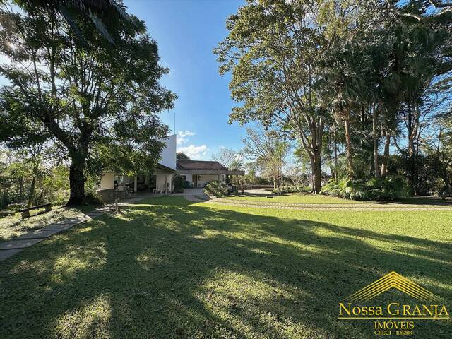 #1070 - Casa para Venda em Carapicuíba - SP - 1