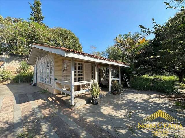 #1060 - Casa para Venda em Carapicuíba - SP