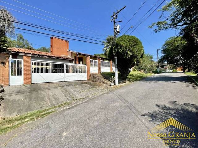 #1046 - Casa para Venda em Carapicuíba - SP