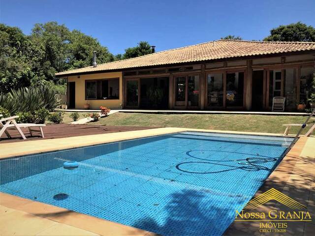 #573 - Casa para Venda em Cotia - SP