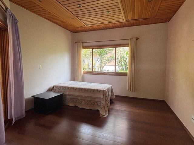 Casa para Venda em Carapicuíba - 4
