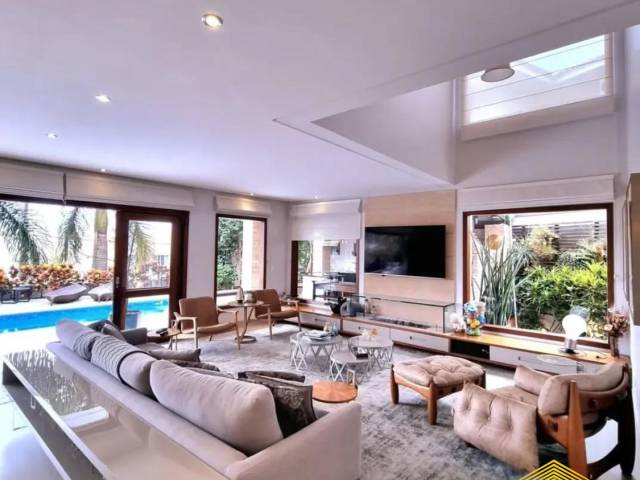 #1189 - Casa para Venda em Carapicuíba - SP - 2