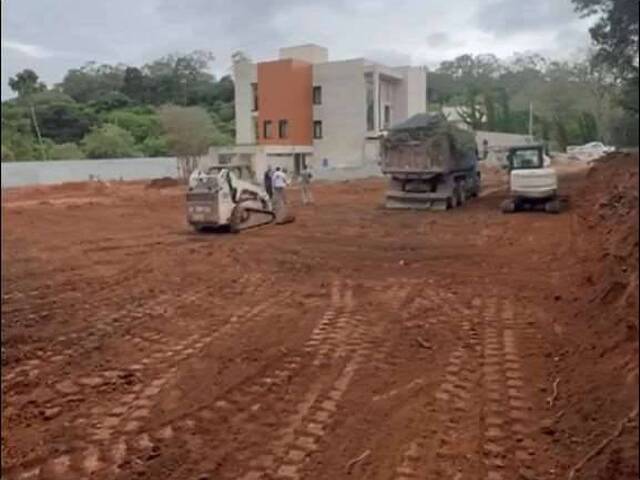 Área para Venda em Cotia - 5