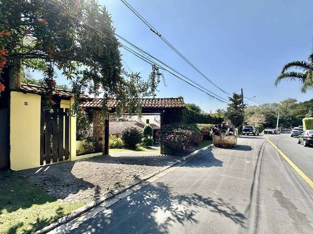 #1319 - Casa para Venda em Carapicuíba - SP - 3