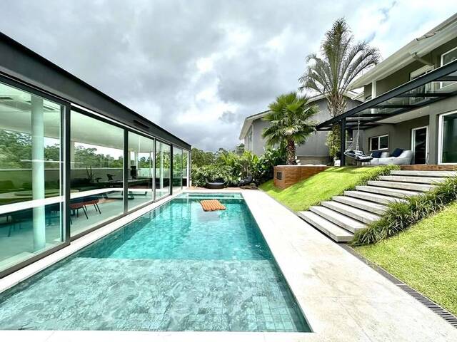 #986 - Casa para Venda em Embu das Artes - SP - 2