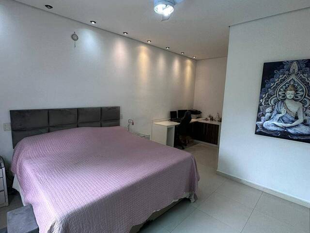 Casa para Venda em Carapicuíba - 5